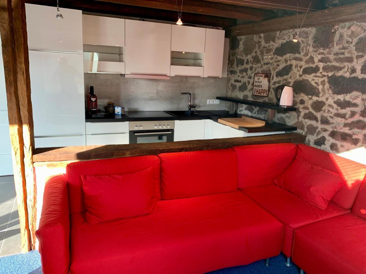 Historische Ferienwohnung Mit Sauna In Lich Bagian luar foto