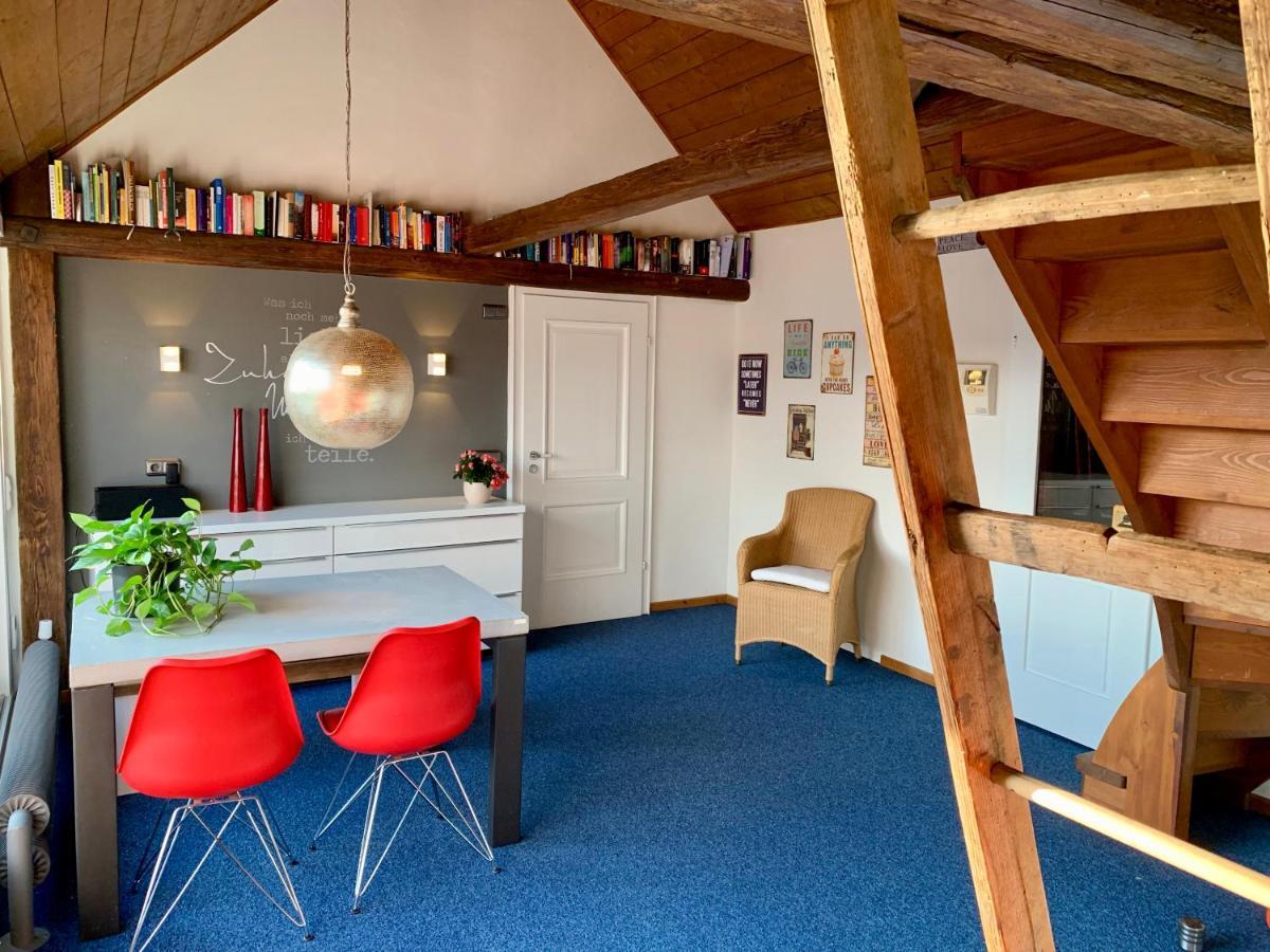 Historische Ferienwohnung Mit Sauna In Lich Bagian luar foto