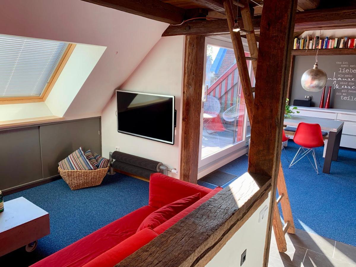 Historische Ferienwohnung Mit Sauna In Lich Bagian luar foto